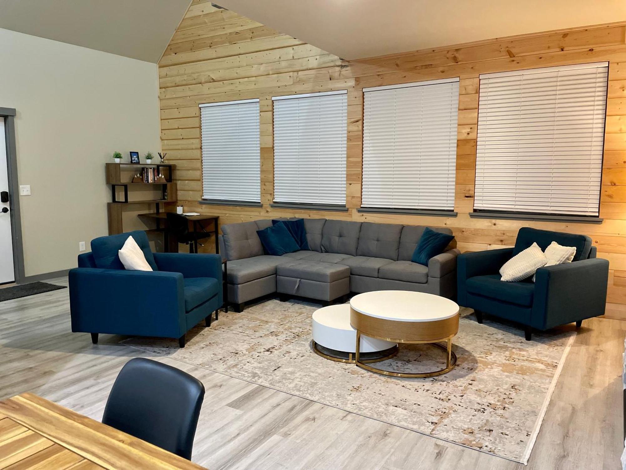 New Modern Cabin! 5Mi To Mt Rainier National Park! Hot Tub & Wifi Ashford Kültér fotó